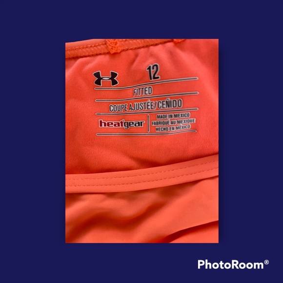 Under Armour swimsuit - Picture 2 of 2